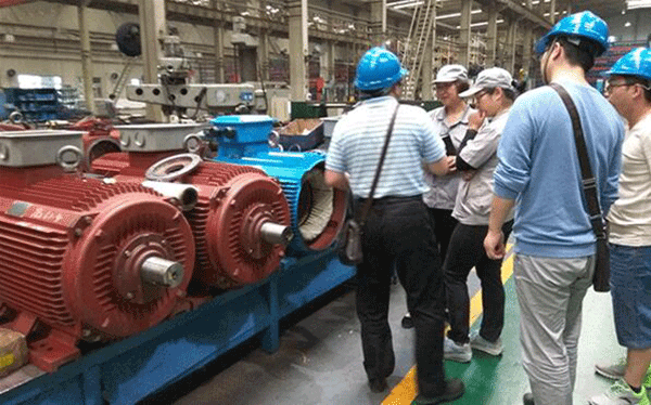 西安泰富西瑪電機開展安全月安全生產大檢查。