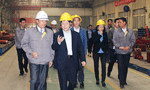 西安市委常委、常務(wù)副市長(zhǎng)岳華峰蒞臨西瑪電機(jī)調(diào)研指導(dǎo)?！靼膊﹨R儀器儀表有限公司